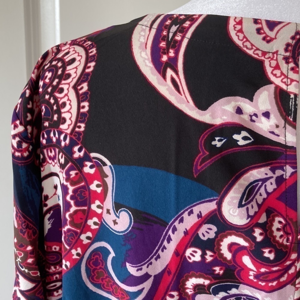 Lane Bryant Outlet 20 blouse faux wrap v-neck bell sleeves paisley - Picture 12 of 14